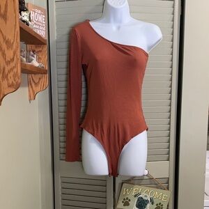 BLVD One-Shoulder Rust Bodysuit
